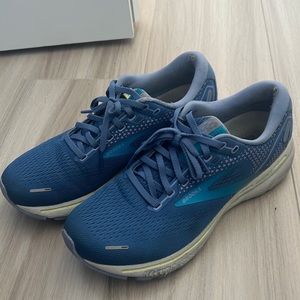 Brooks Ghost Running Shoes